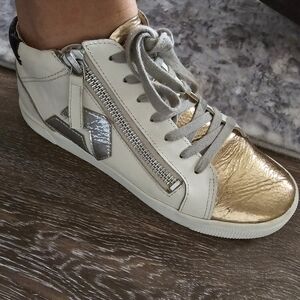 Dolce Vita Zonya Cooper Rose Gold Metallic High Top Sneaker Women’s Size 9.5